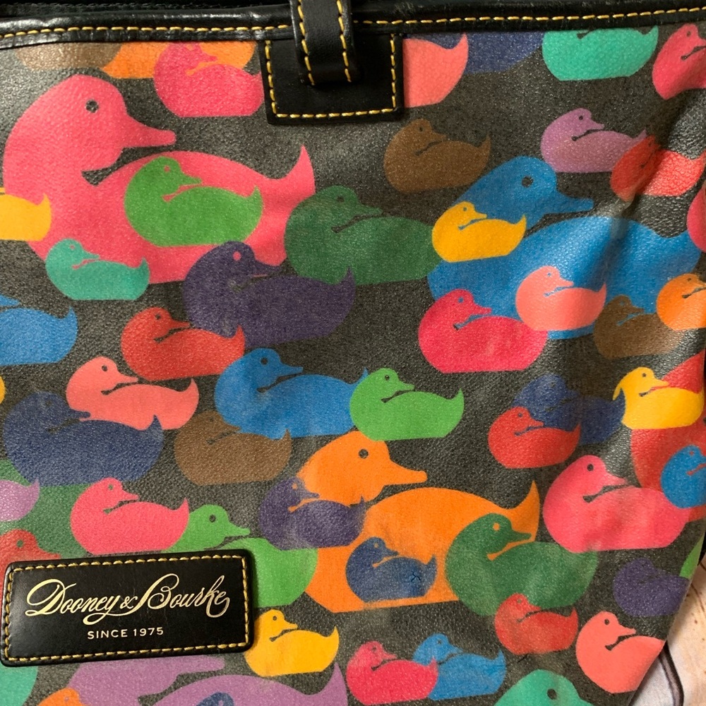 DOONEY & BOURKE Vintage Y2K “Wonder Duck” Multicolor Duck Print Rainbow Tote - Picture 5 of 14